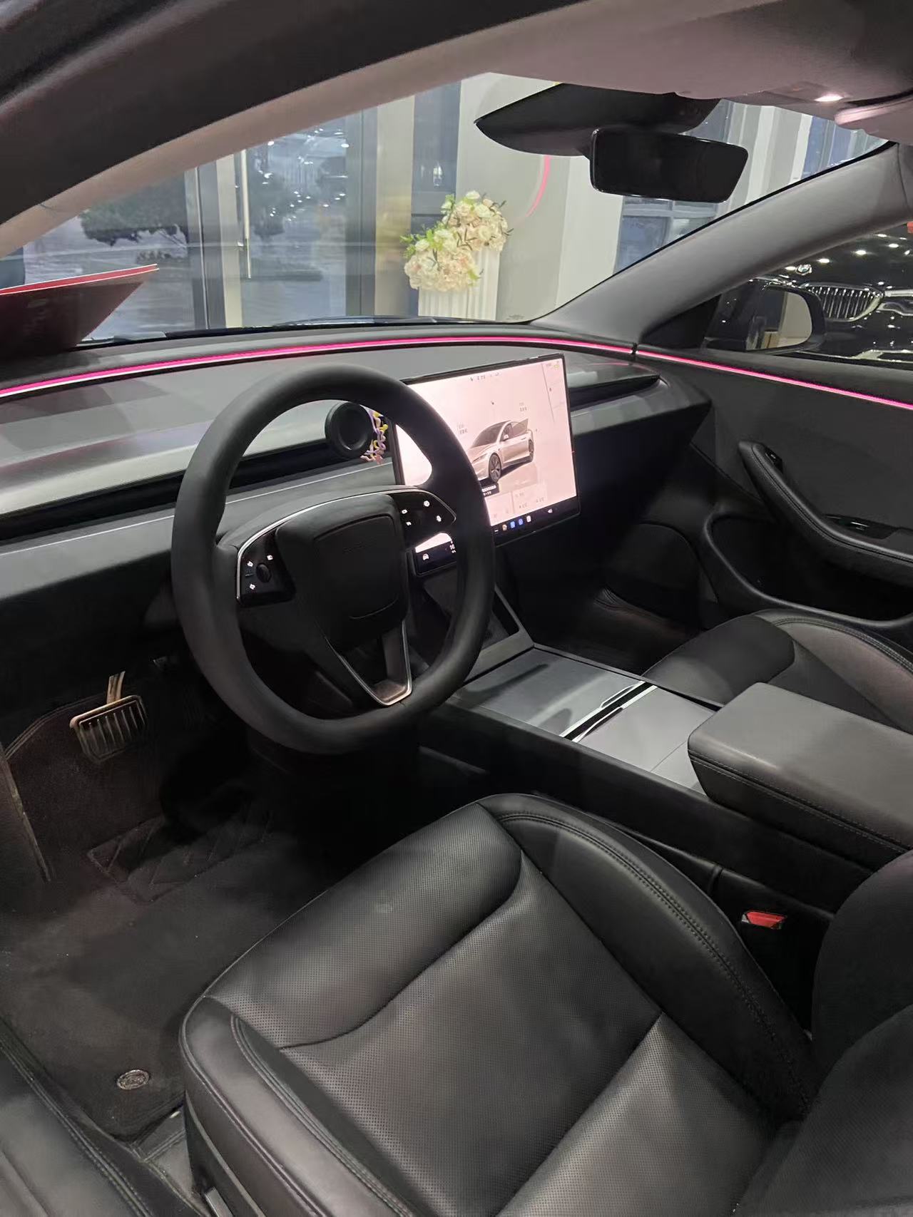 Tesla Model 3 2024 #8 Tesla Model 3 2024 car image #8