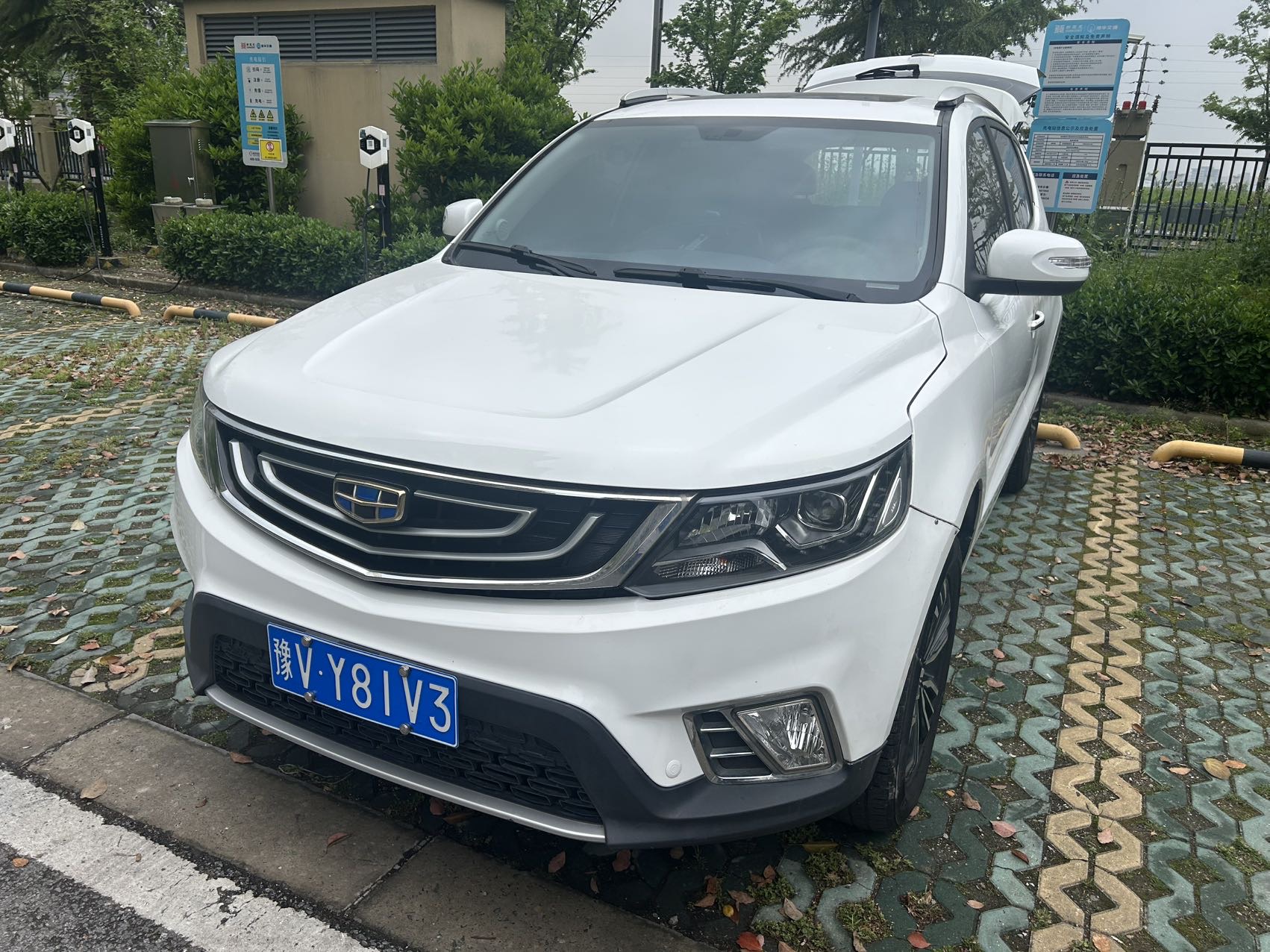 GEELY Vision X6 2017 immagine di auto 