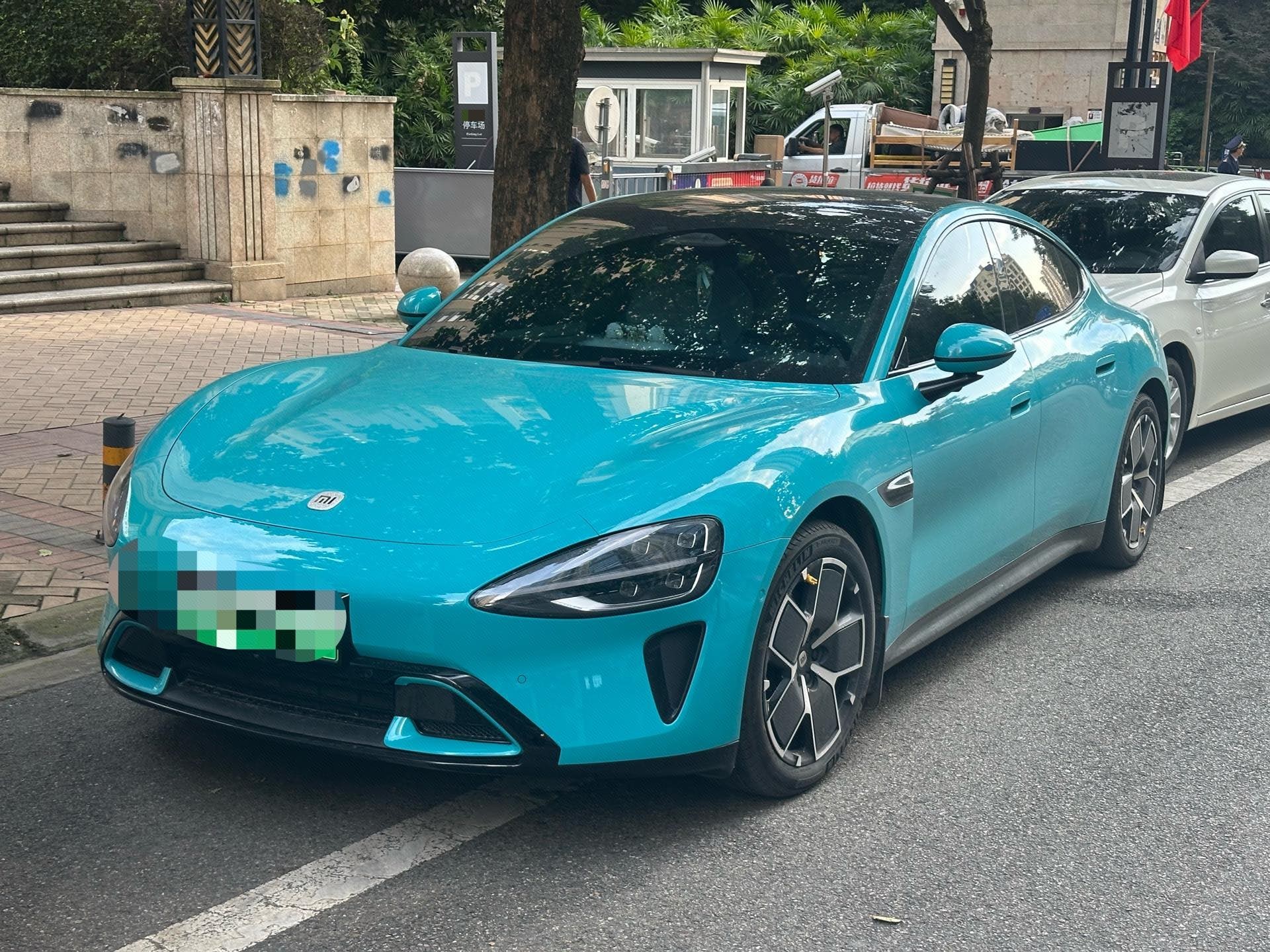 MI SU7 2024 car image 