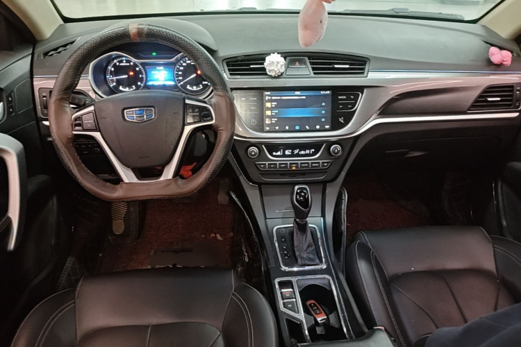 GEELY Emgrand 2017 car image #11