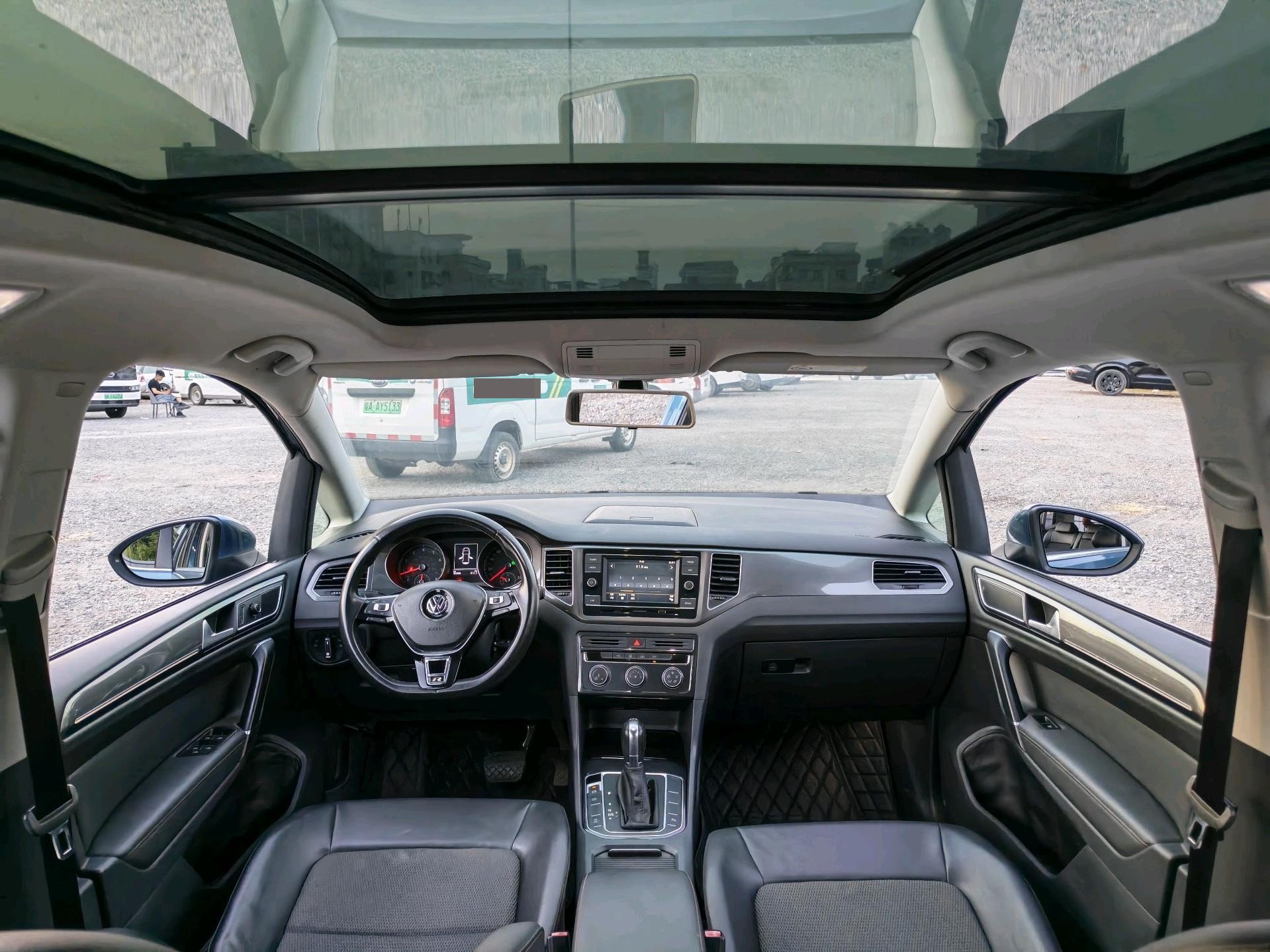 Volkswagen Golf Sportsvan 2018 #6 Volkswagen Golf Sportsvan 2018 car image #6