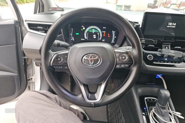 Toyota Corolla 2023 car image #7
