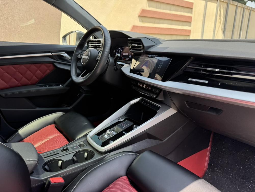 Audi A3 2023 immagine di auto #23