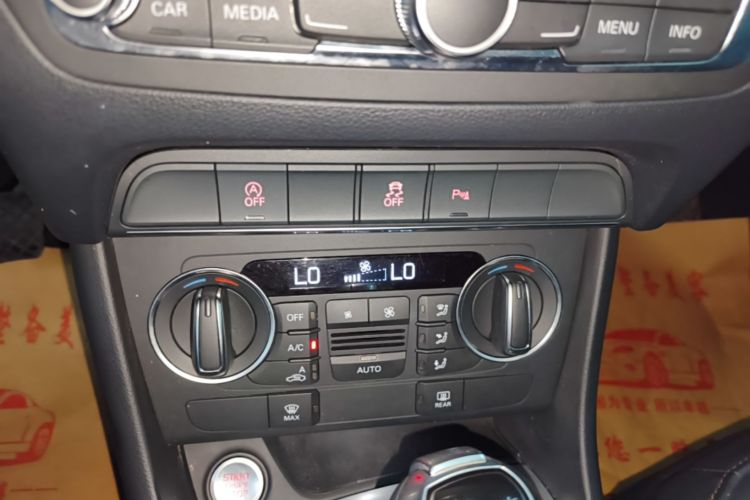 Audi Q3 2017 #17 Audi Q3 2017 car image #17