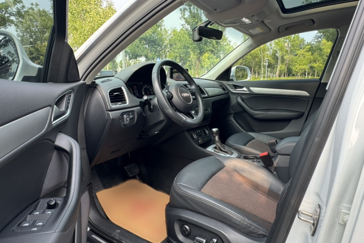 Audi Q3 2017 #9 Audi Q3 2017 car image #9