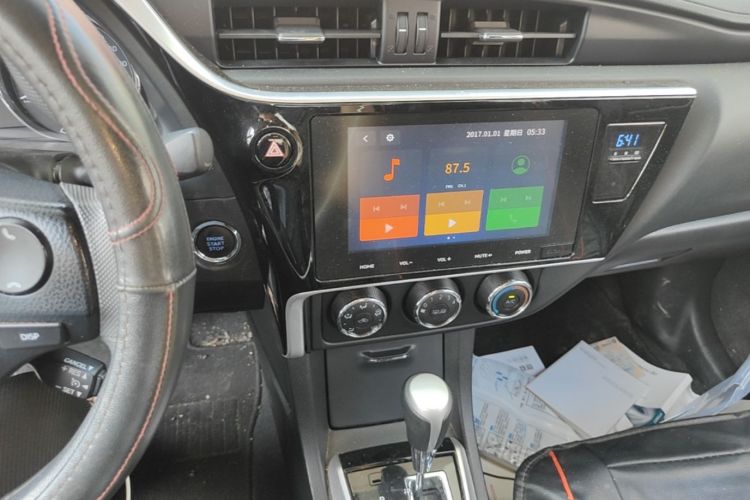 Toyota Corolla 2019 car image #13