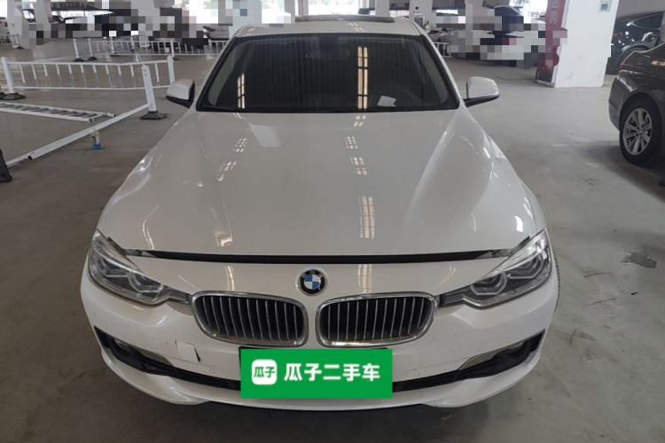 BMW 3 Series 2019 #3 BMW 3 Series 2019 imagen de coche #3