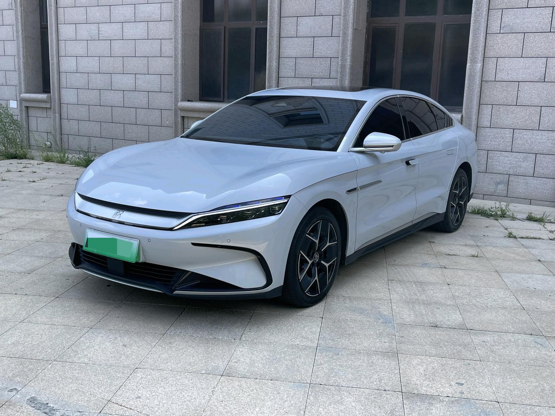 BYD Han 2024 BYD Han 2024 car image