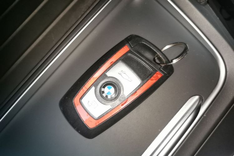 BMW 3 Series GT 2016 car image #9