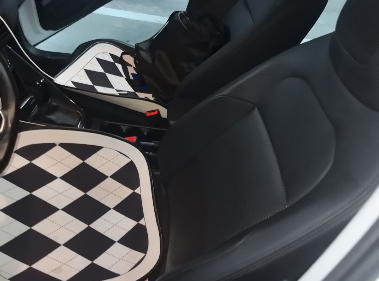 Volkswagen Lavida 2025 car image #4