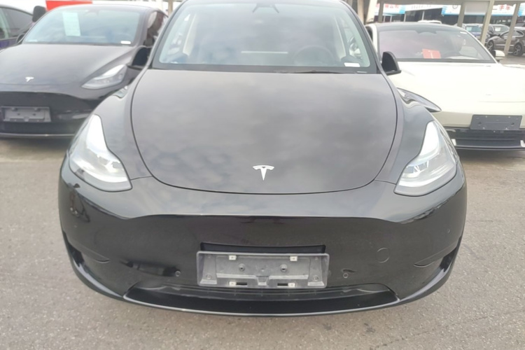 Tesla Model Y 2023 #3 Tesla Model Y 2023 immagine di auto #3
