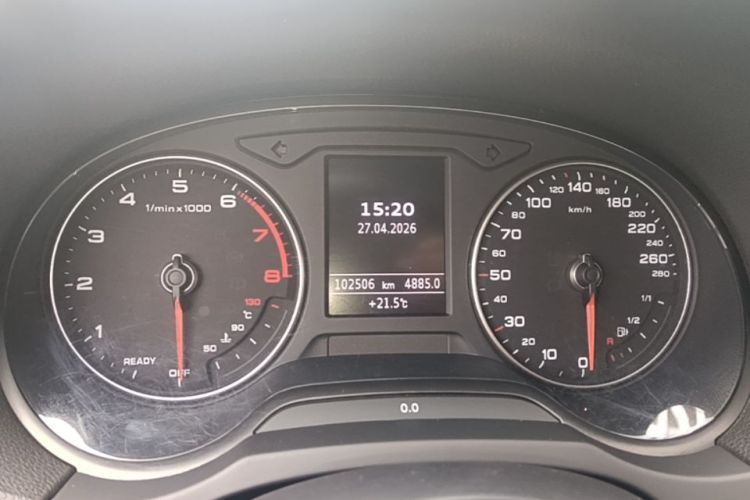 Audi A3 2018 immagine di auto #12