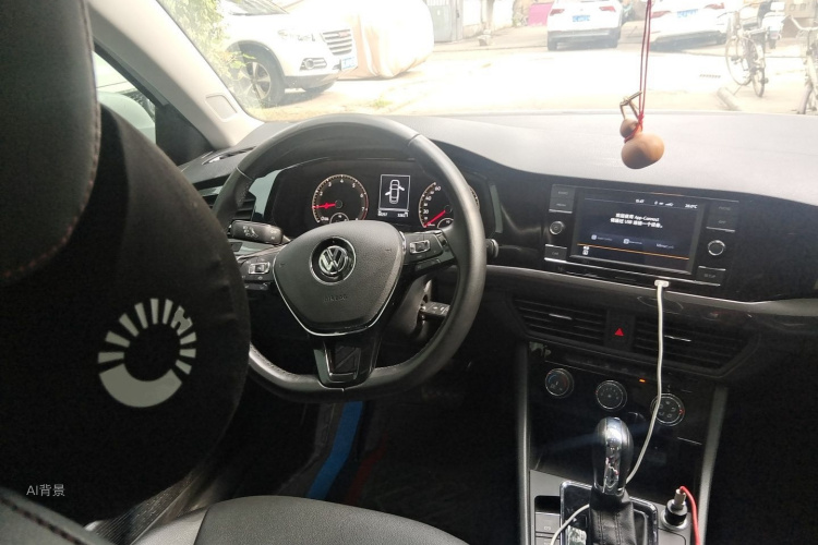 Volkswagen Bora 2020 car image #12