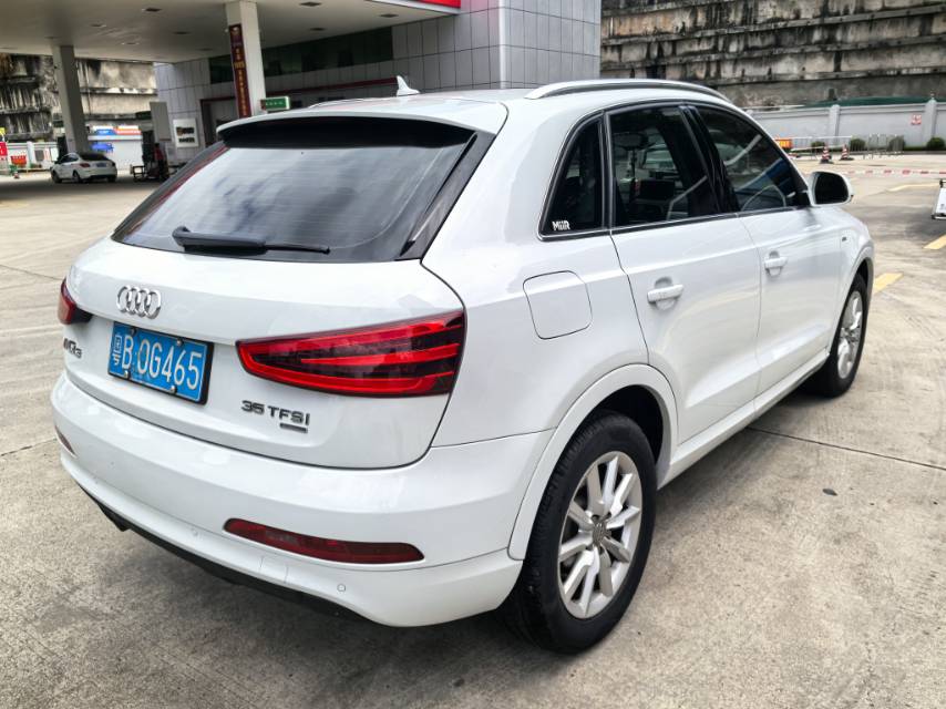 Audi Q3 (Imported) 2014 car image #5