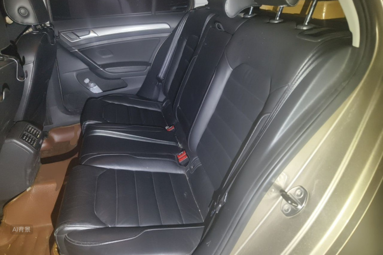 Volkswagen Golf 2014 car image #19
