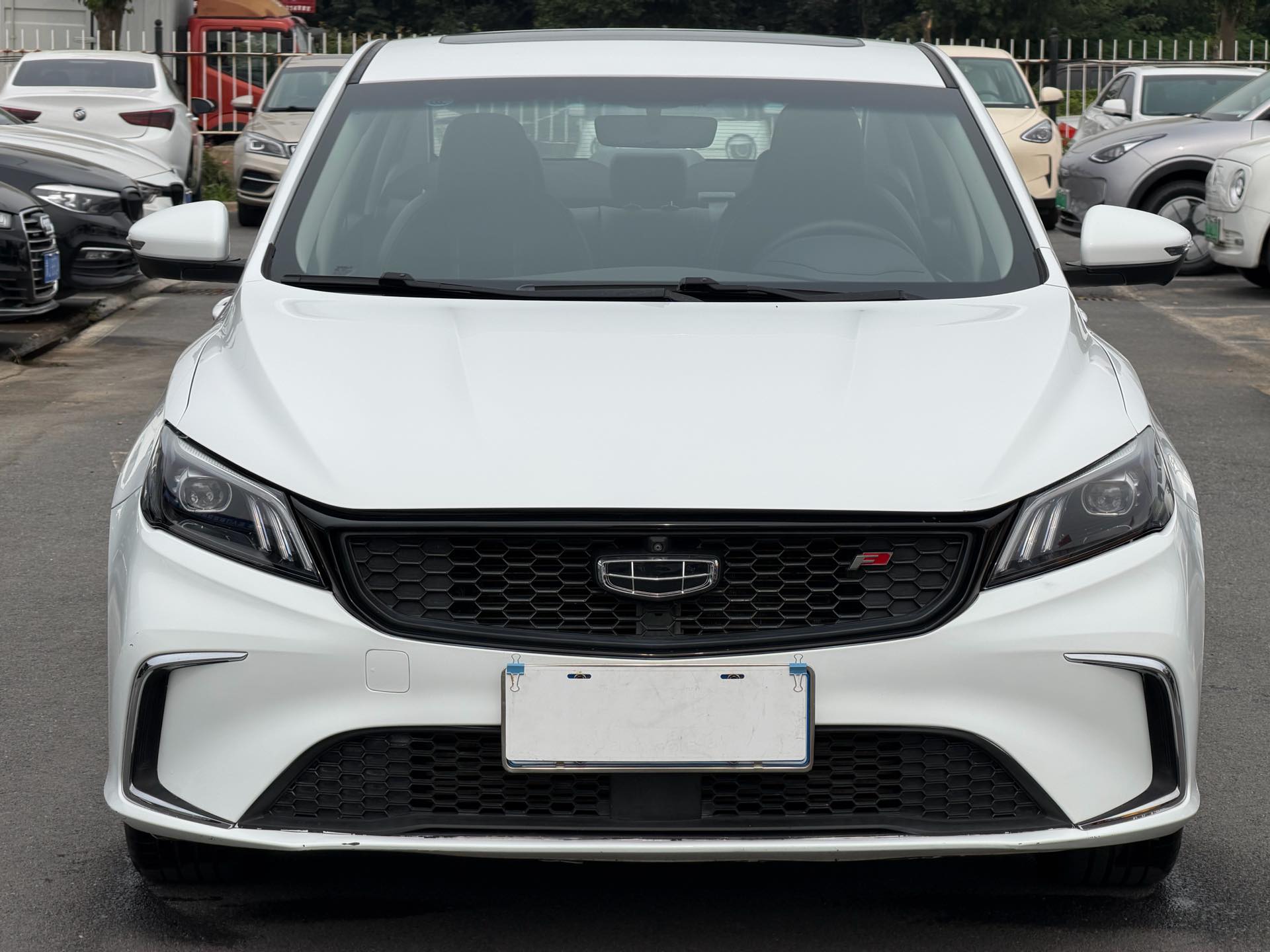 GEELY Binray 2022 car image #2