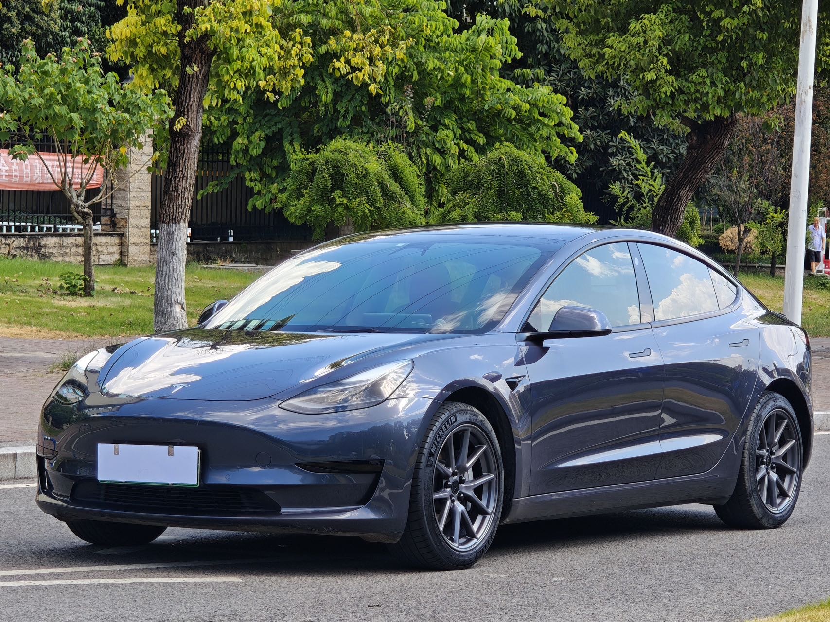 Tesla Model 3 2021 Tesla Model 3 2021 car image
