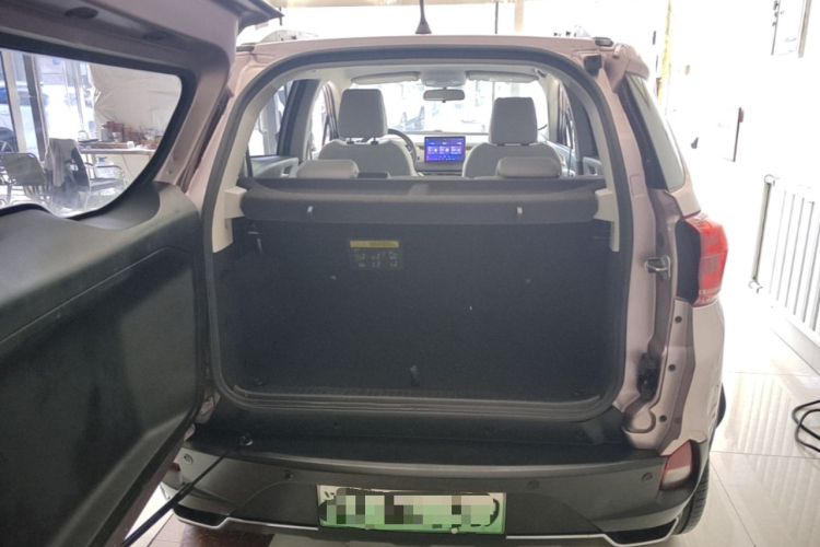 BYD Yuan Pro 2023 car image #19