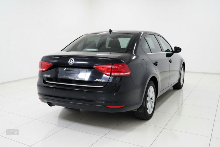 Volkswagen Lavida 2017 car image #5