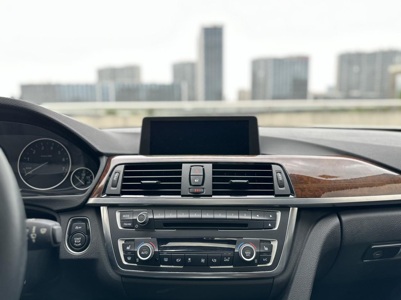 BMW 3 Series 2015 #17 BMW 3 Series 2015 изображение автомобиля #17