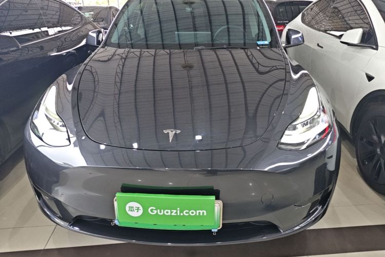 Tesla Model Y 2024 car image #3