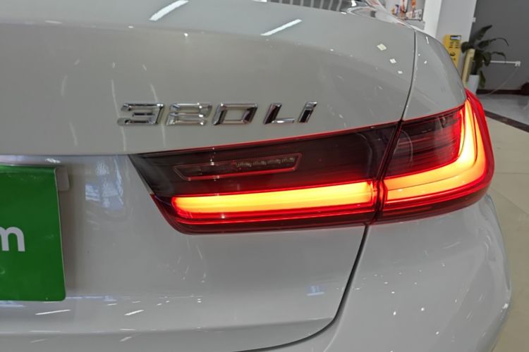 BMW 3 Series 2023 car image #8