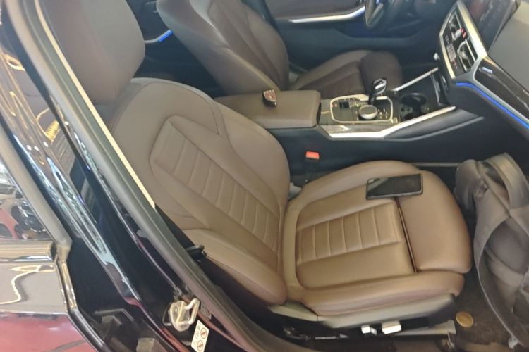 BMW 3 Series 2021 #24 BMW 3 Series 2021 car image #24