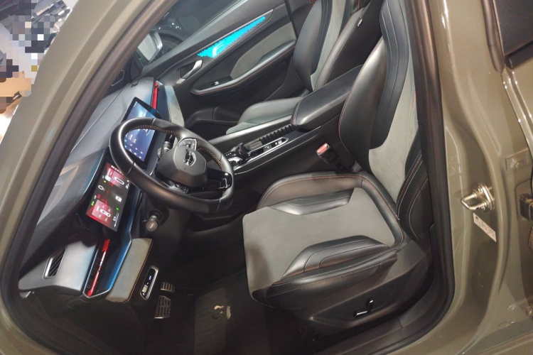 GEELY Binray 2022 صورة سيارة #15