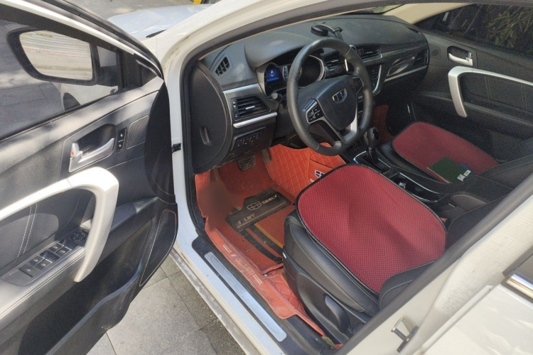 GEELY Emgrand 2017 car image #13