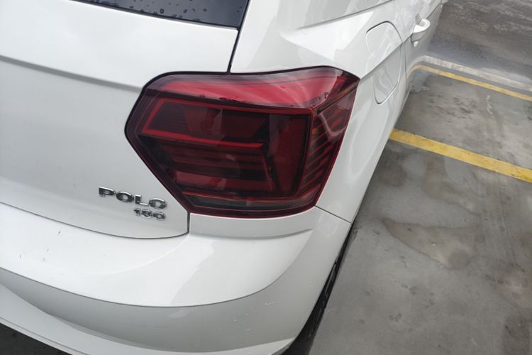 Volkswagen Polo 2020 car image #8