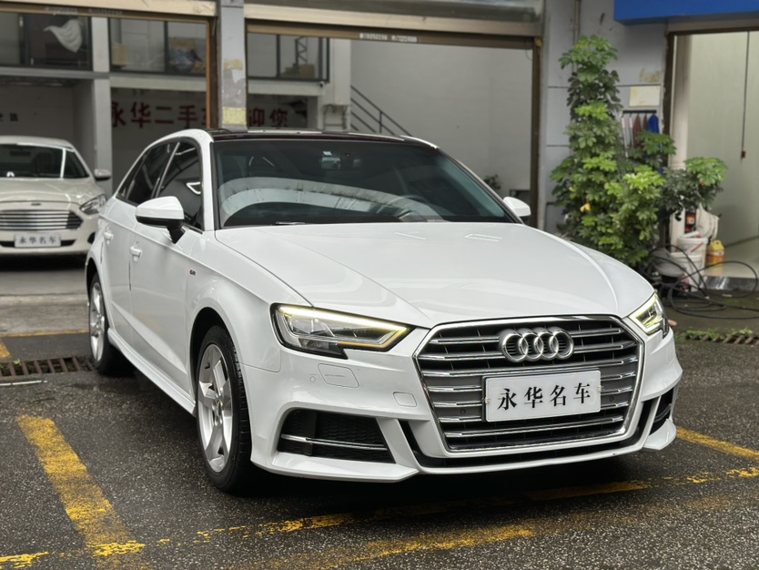 Audi A3 2020 car image #3