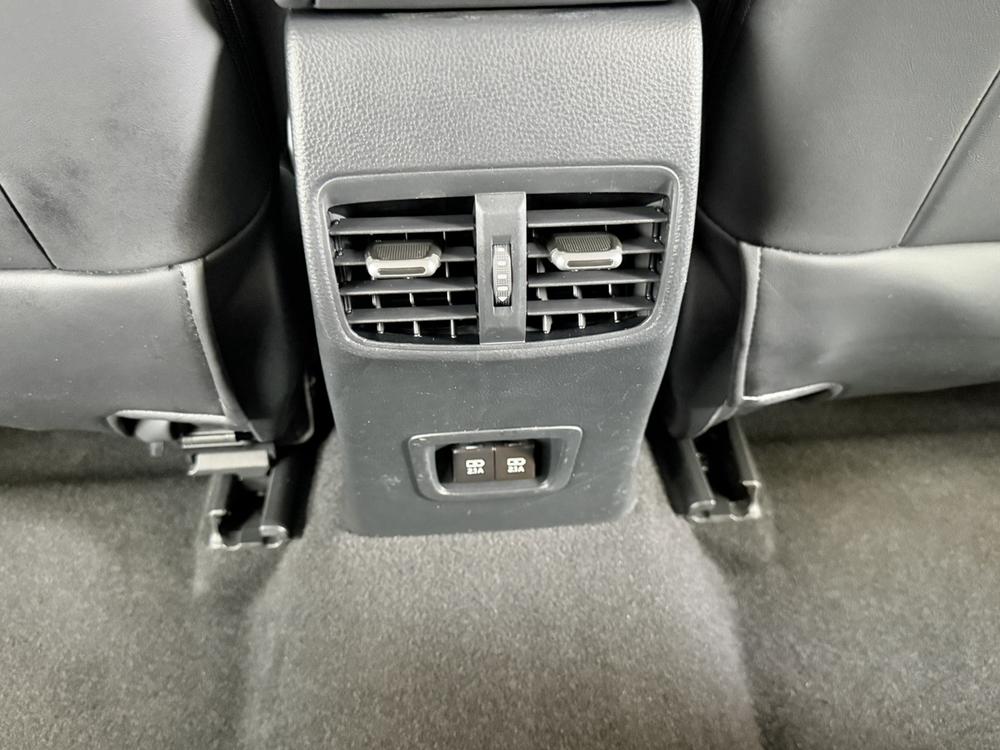 Toyota Corolla 2022 car image #16
