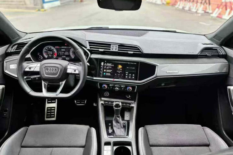 Audi Q3 2022 #9 Audi Q3 2022 car image #9