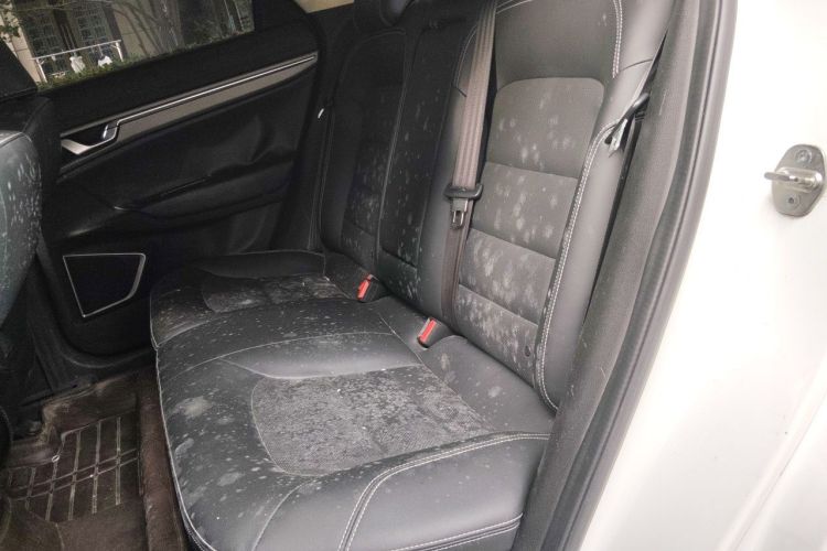 GEELY Emgrand GS 2017 car image #10