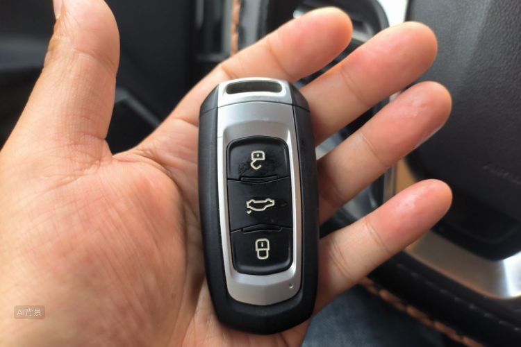 GEELY Emgrand GS 2018 صورة سيارة #10