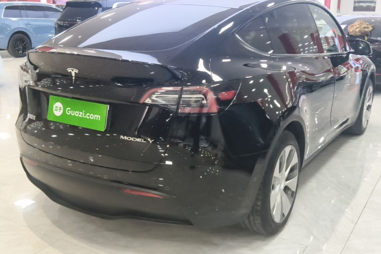 Tesla Model Y 2021 #7 Tesla Model Y 2021 car image #7