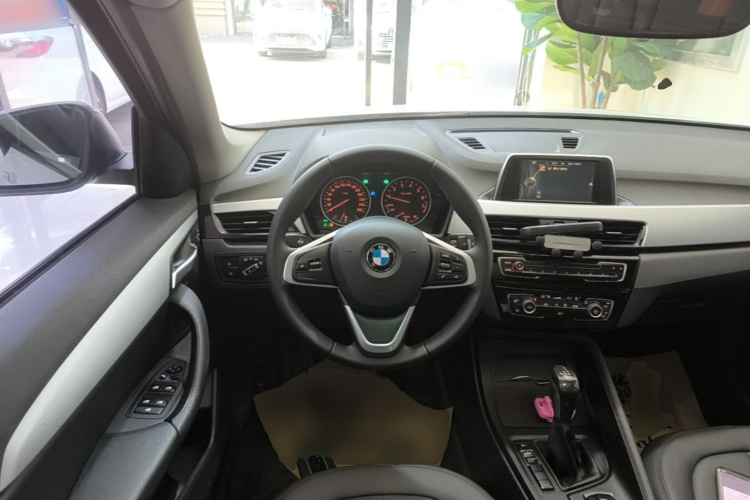 BMW X1 2016 #15 BMW X1 2016 imagen de coche #15