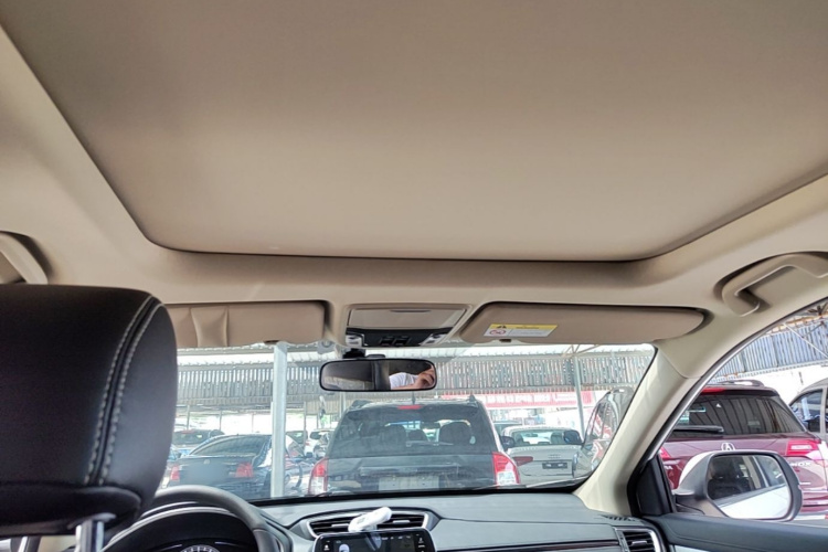 Honda CR-V 2019 car image #18