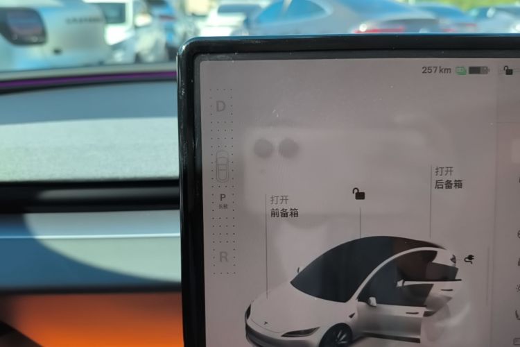 Tesla Model 3 2025 #23 Tesla Model 3 2025 car image #23