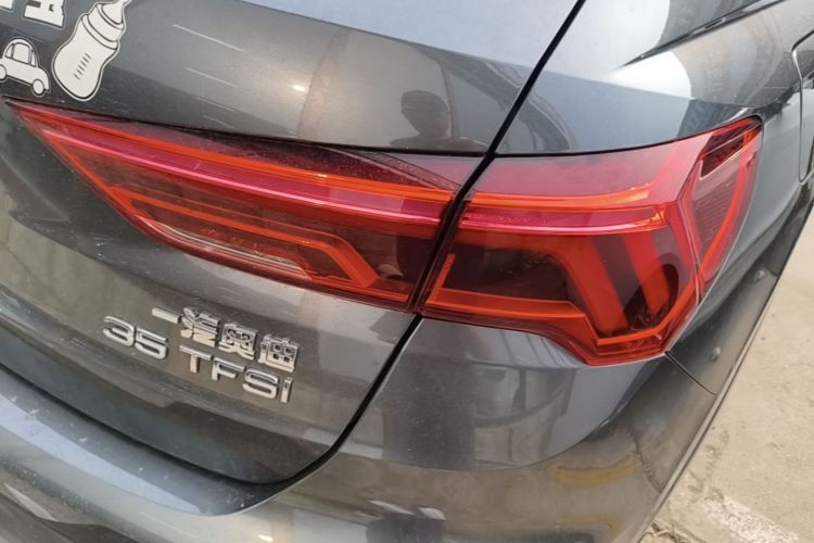 Audi Q3 2022 #8 Audi Q3 2022 car image #8