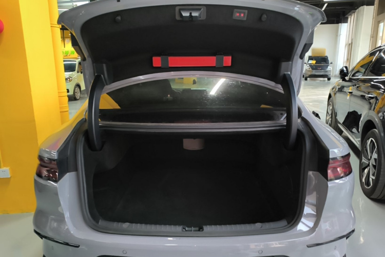 BYD Han 2025 #19 BYD Han 2025 изображение автомобиля #19