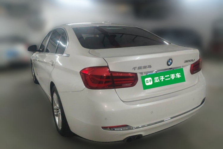 BMW 3 Series 2017 car image #5