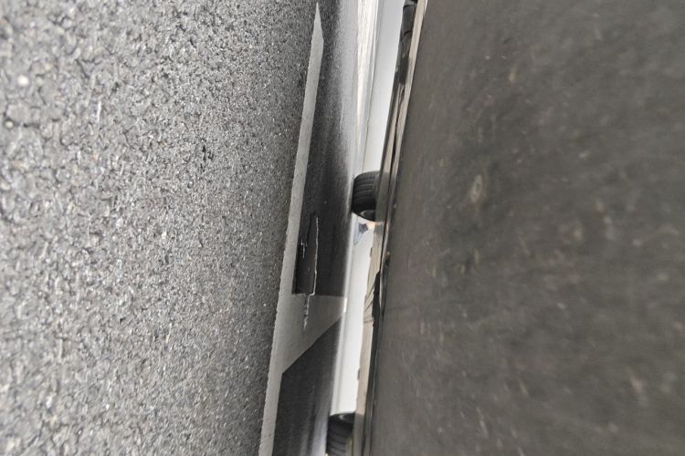 Tesla Model Y 2022 car image #30