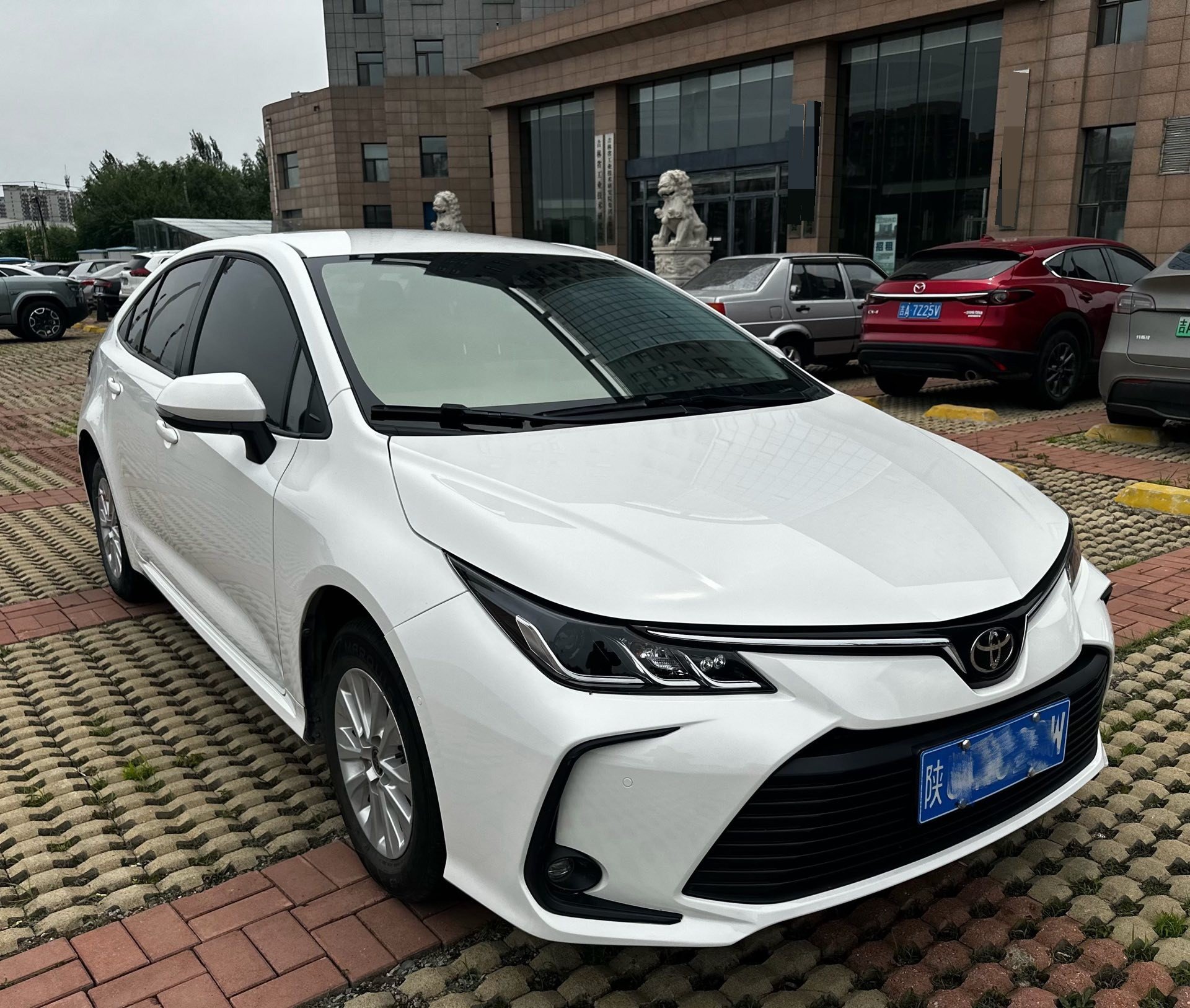 Toyota Corolla 2023 #3 Toyota Corolla 2023 صورة سيارة #3