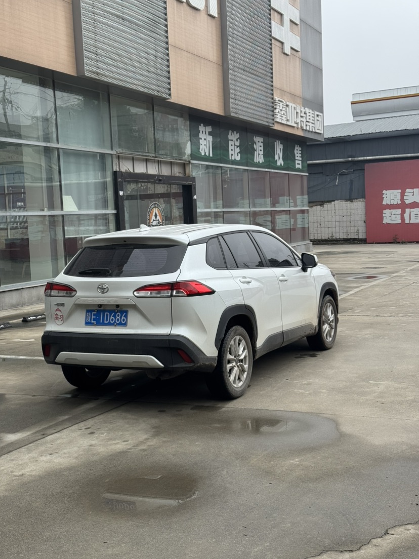 Toyota Corolla Cross 2024 immagine di auto #5