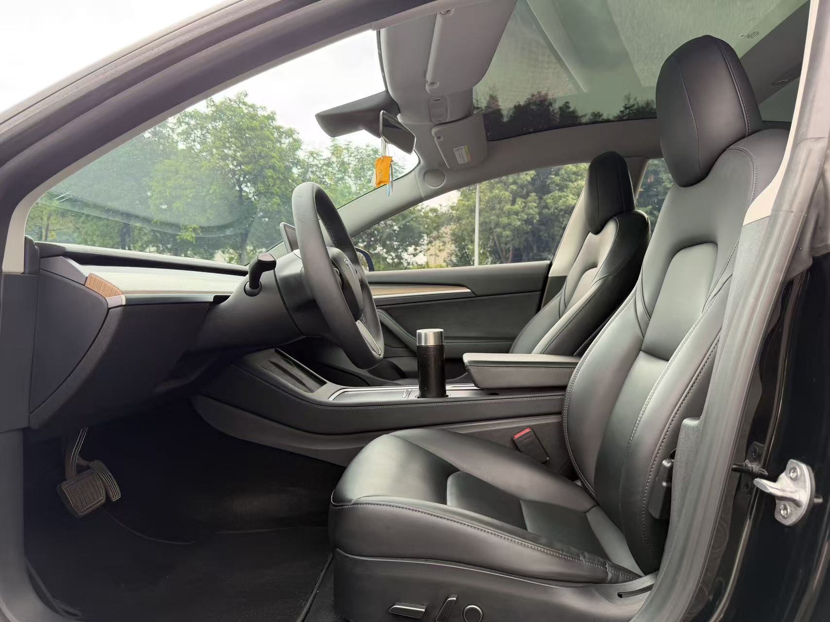 Tesla Model 3 2021 #4 Tesla Model 3 2021 car image #4