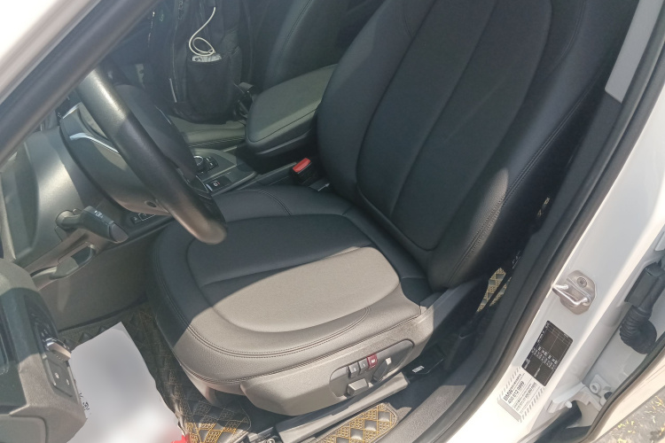 BMW X1 2017 image de voiture #15