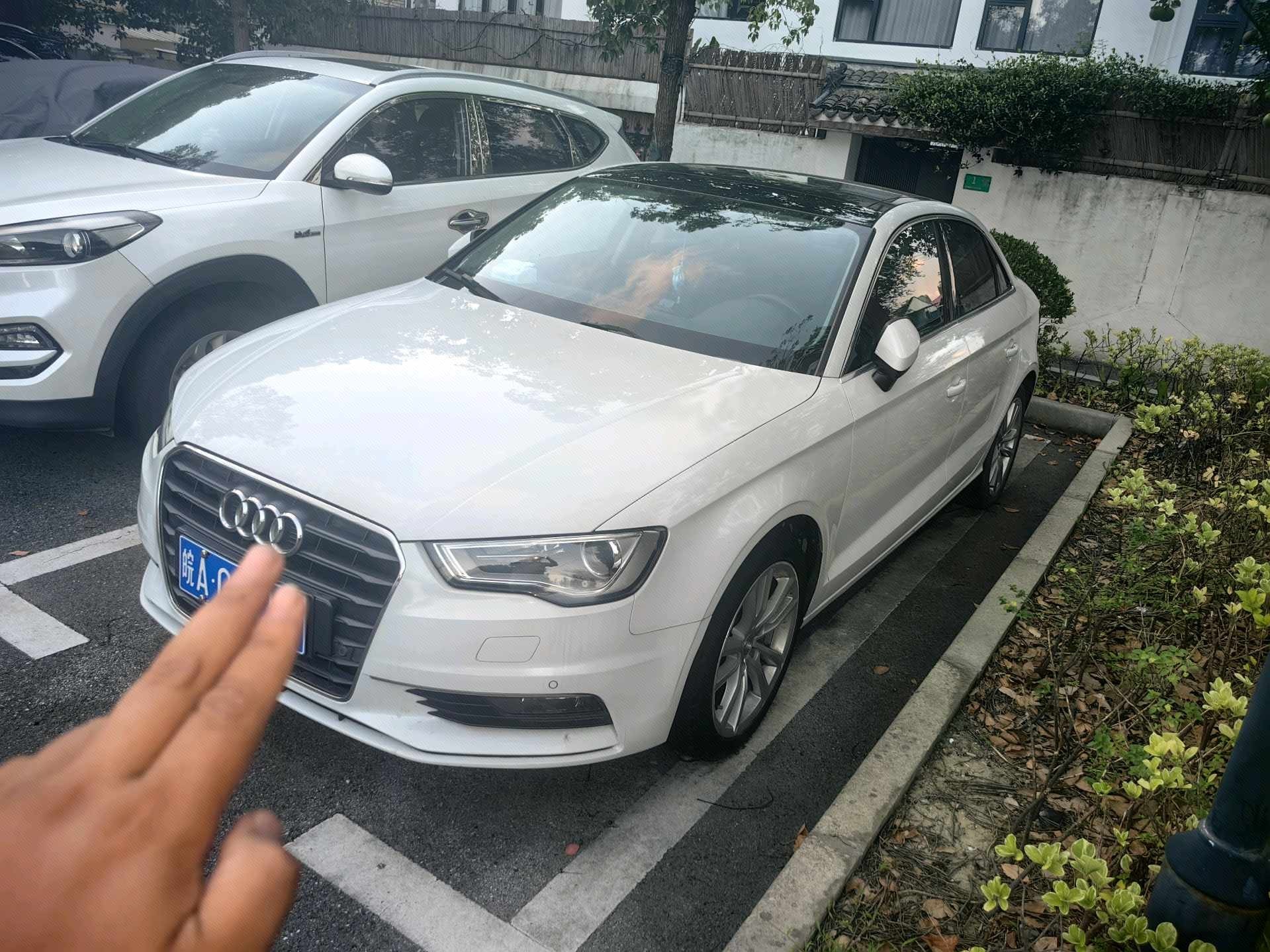 2017 2017 car image