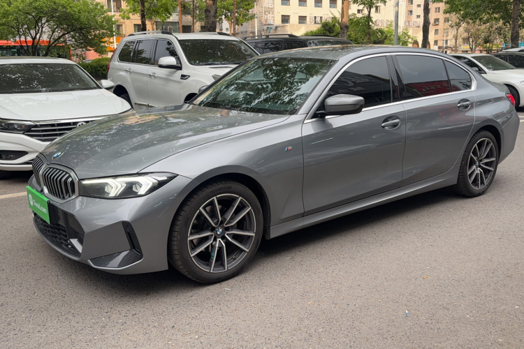 BMW 3 Series 2023 car image #3