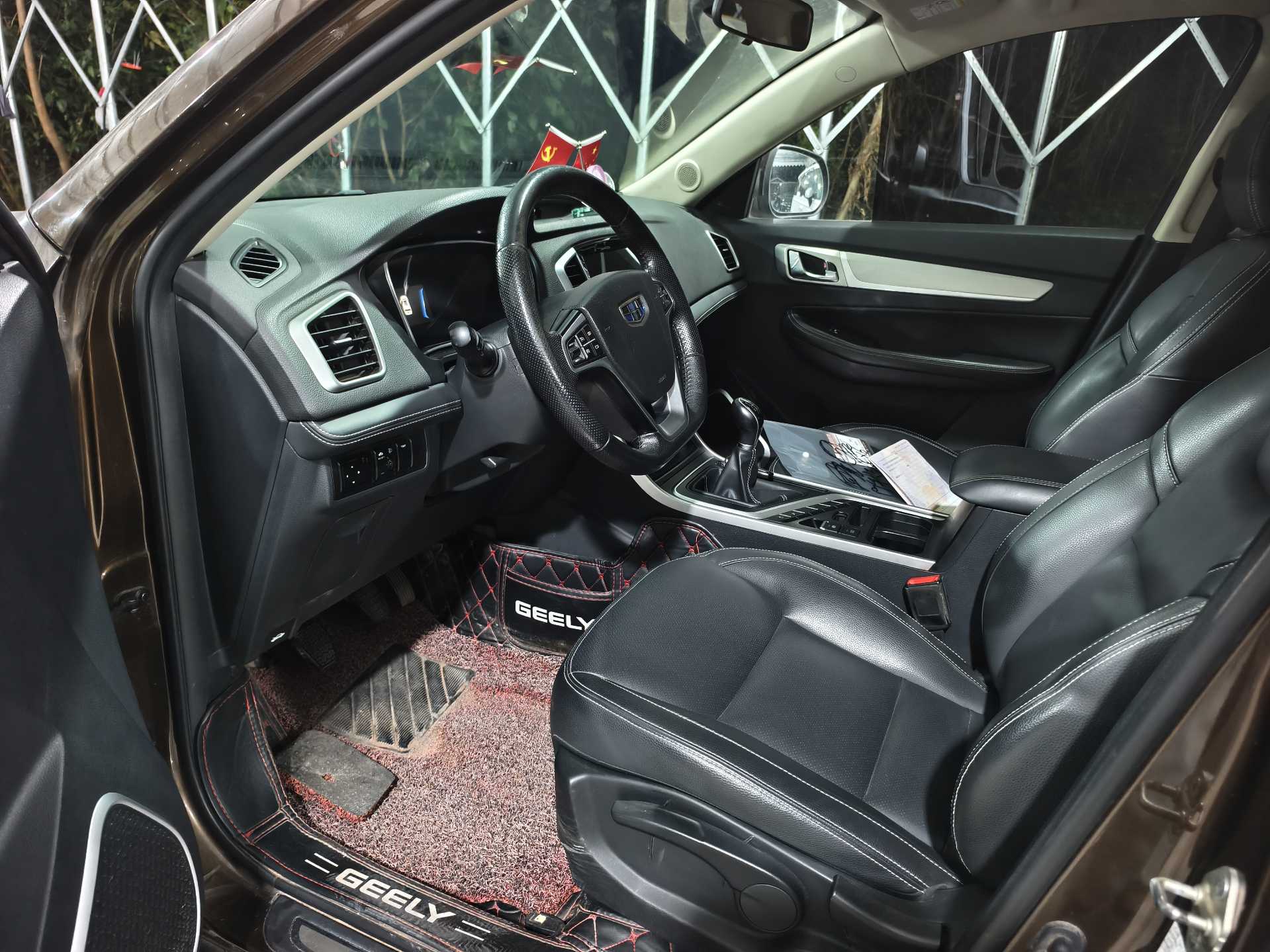 GEELY Vision X6 2019 car image #4